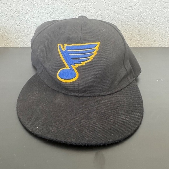 Max Headgear Other - Mens Black St Louis Blues Snapback Hat Max Headgear NHL Hockey One Size Fits All